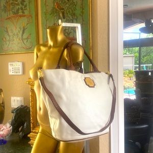 WN White Leather Brown Trim Jumbo Bucket Bag